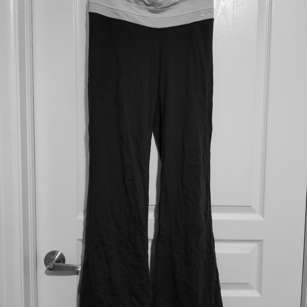 Old Navy Yoga Pants